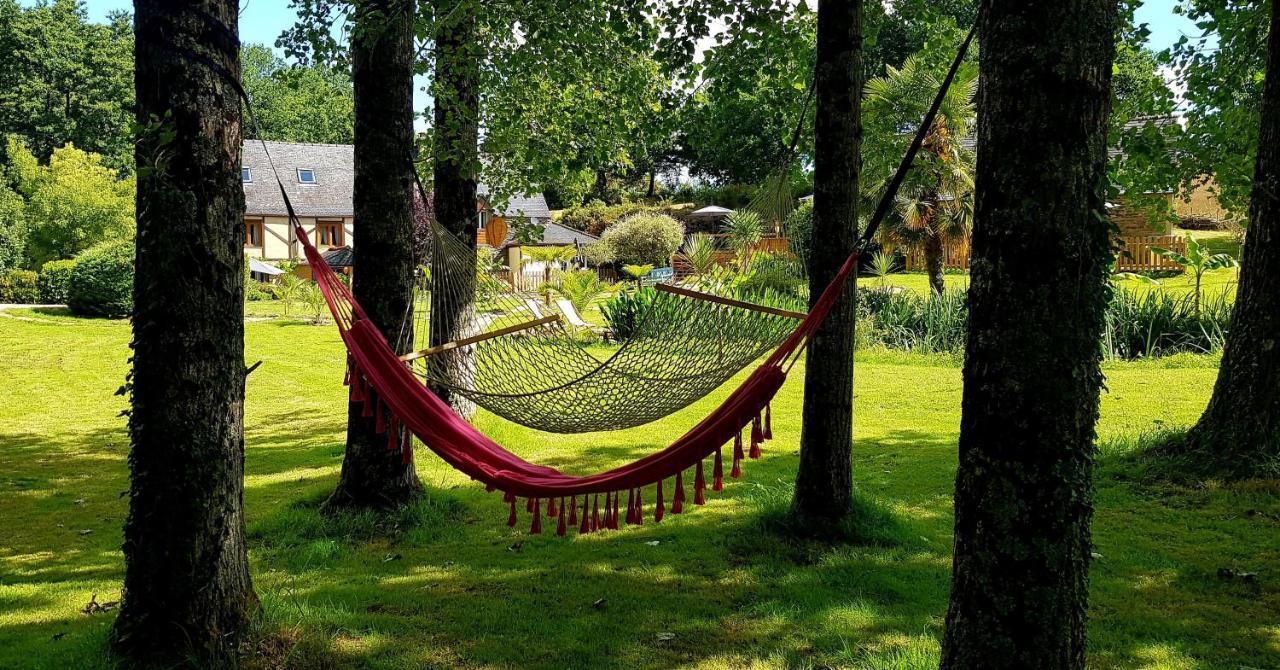 Le Vieux Moulin Gites - Detached Cottage With Garden Views And Pool Guégon 외부 사진