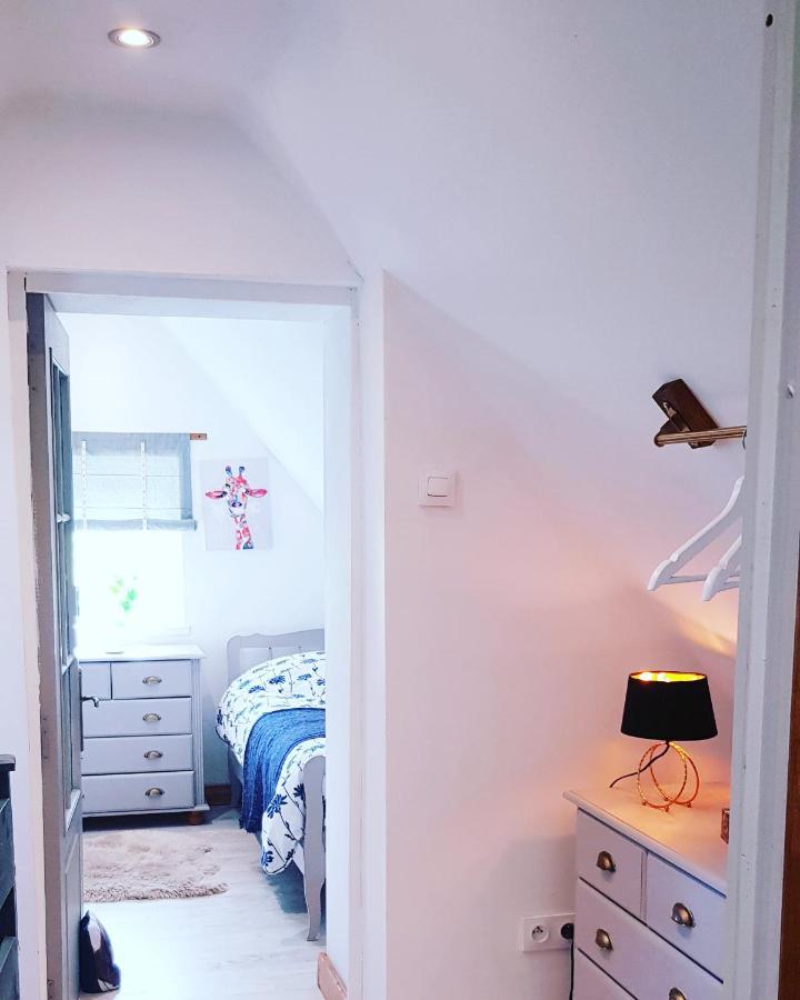 Le Vieux Moulin Gites - Detached Cottage With Garden Views And Pool Guégon 외부 사진